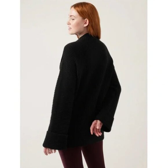 Large - ATHLETA Cashmere Wool Azalea Sweater Oversized Black NEW no tag $249 - Picture 2 of 8